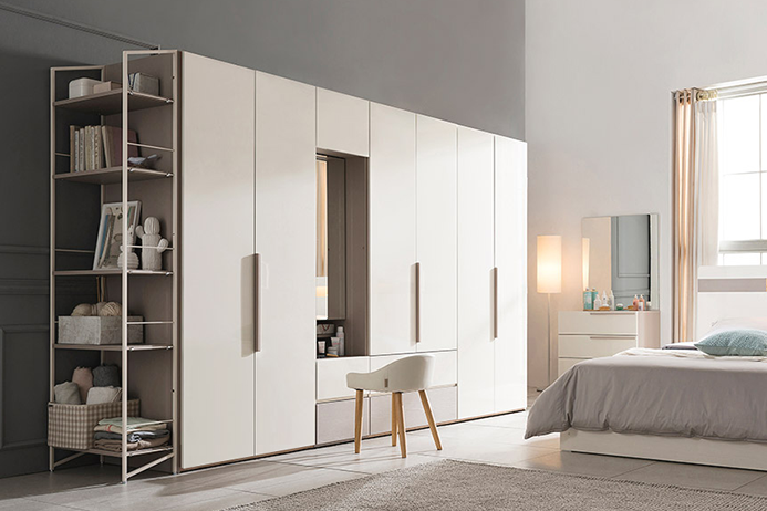 스타일리쉬 옷장